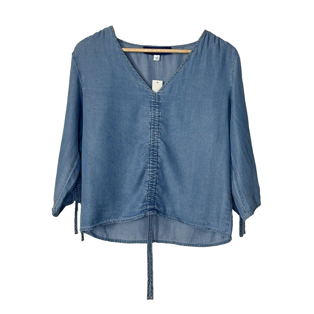 Francesca’s Rouchecent Chambray Pullover Top Size Small Blouse